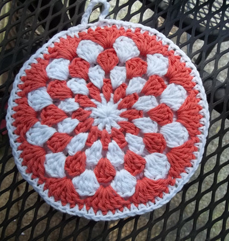Granny Circle Pot Holder
